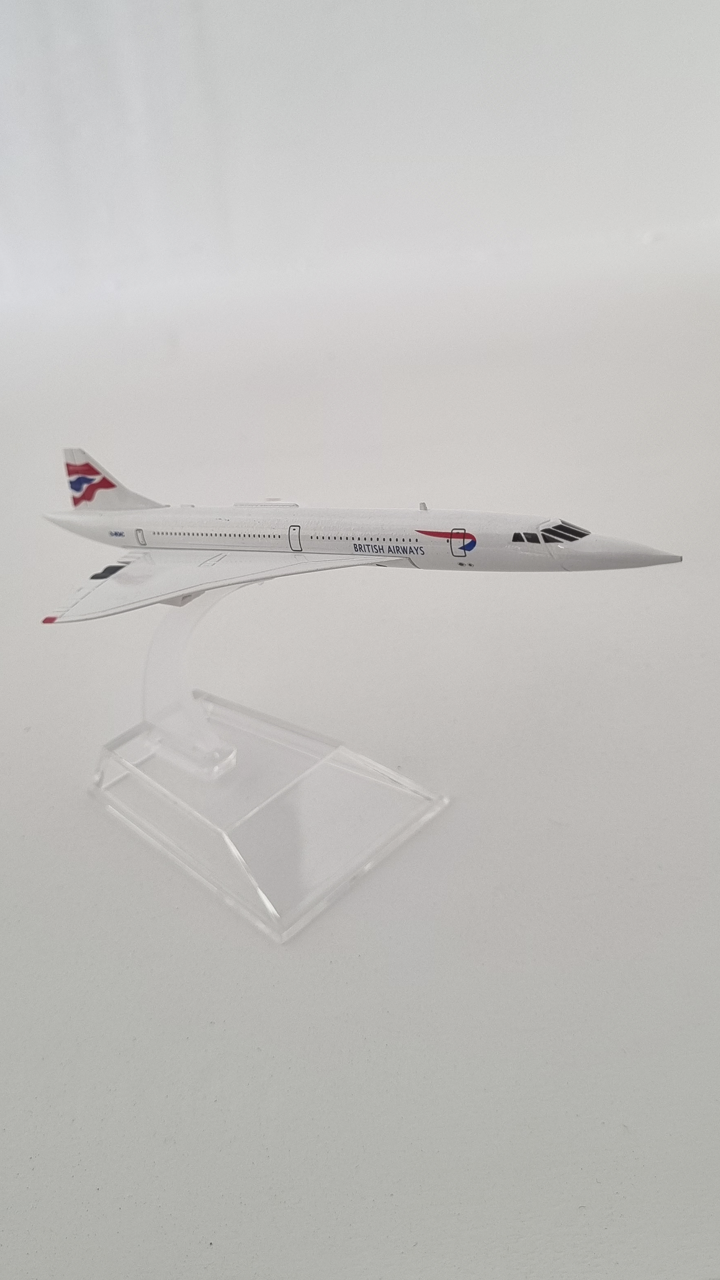 Avión de colección,Concorde,British Airways,Réplica de avión,Coleccionismo de aviación,Modelo de avión,Historia de la aviación,Vuelos supersónicos,Regalo para entusiastas de la aviación,Decoración de oficina.